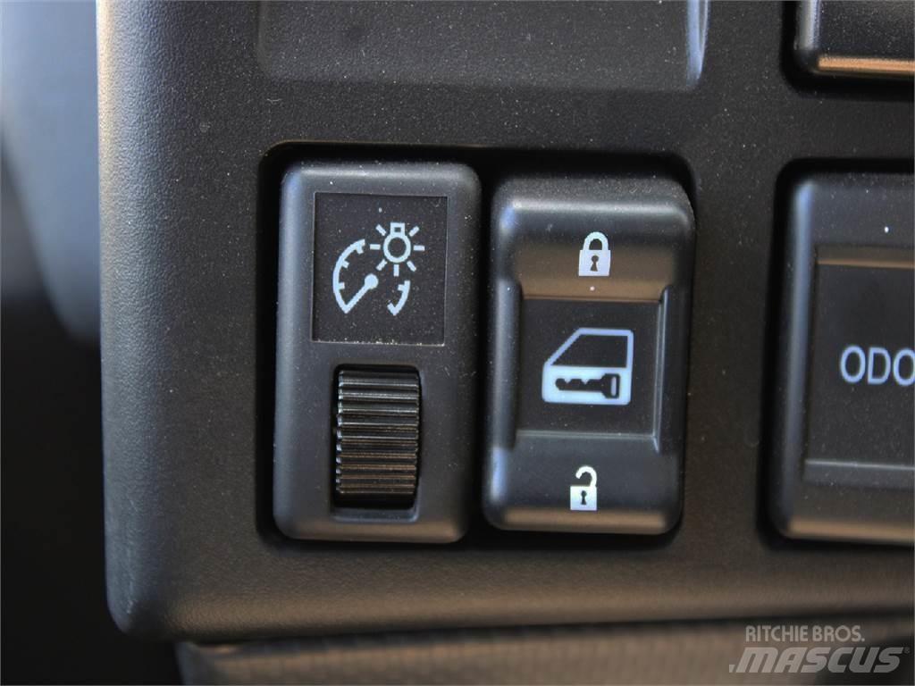 Isuzu NPR-HD Kontenerowce / BDF