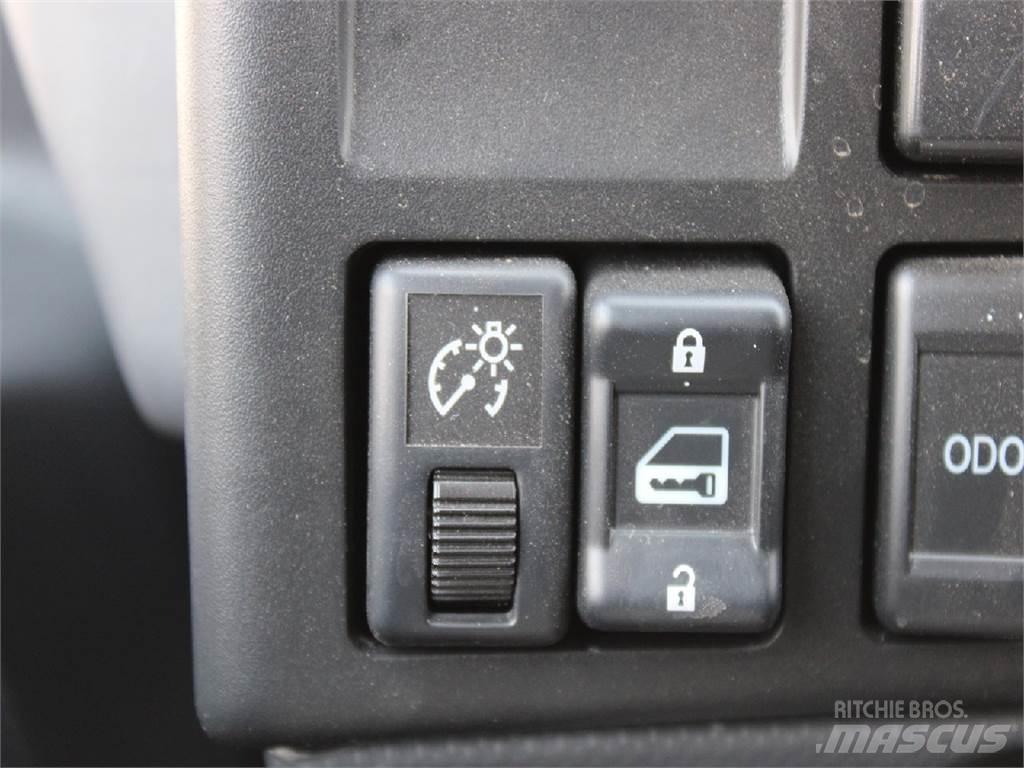 Isuzu NPR-HD Kontenerowce / BDF