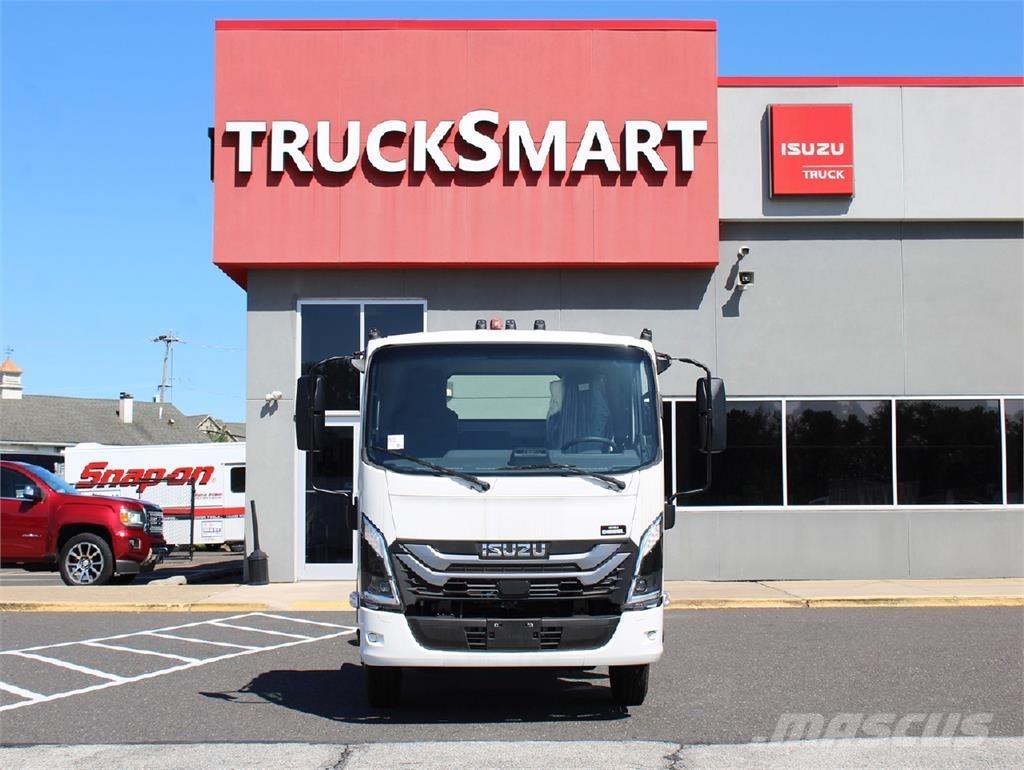 Isuzu NPR-HD Samochody ciężarowe ze skrzynią zamkniętą