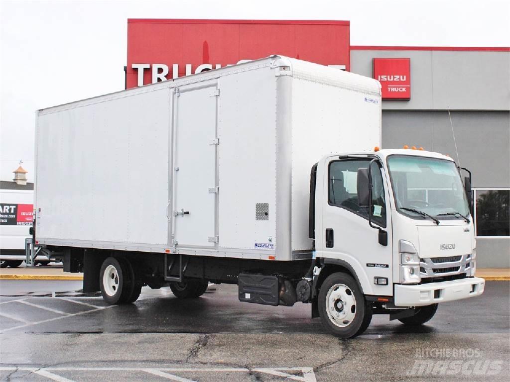 Isuzu NRR Samochody ciężarowe ze skrzynią zamkniętą