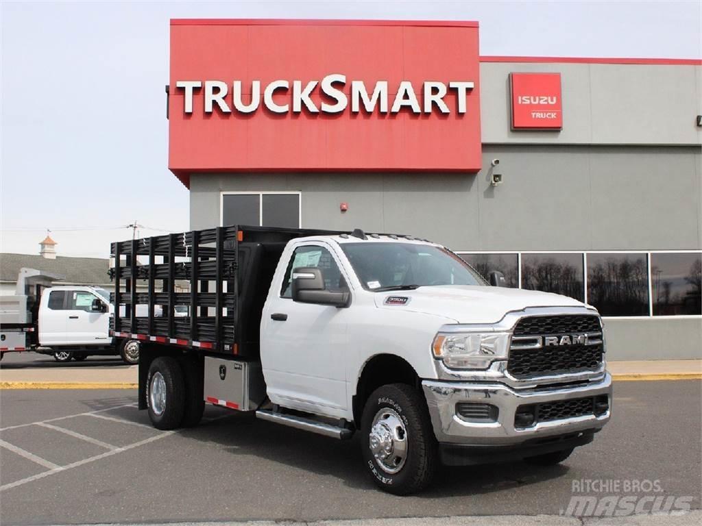 RAM 3500 Ciężarówki typu Platforma / Skrzynia