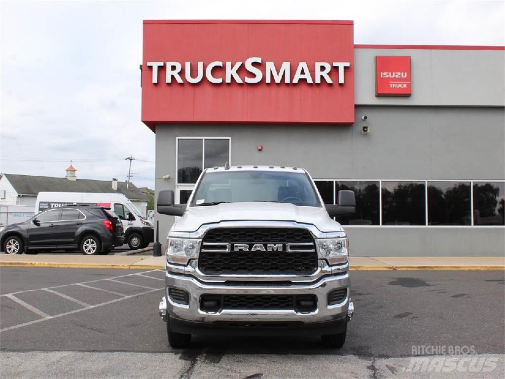 RAM 3500 Pojazdy komunalne