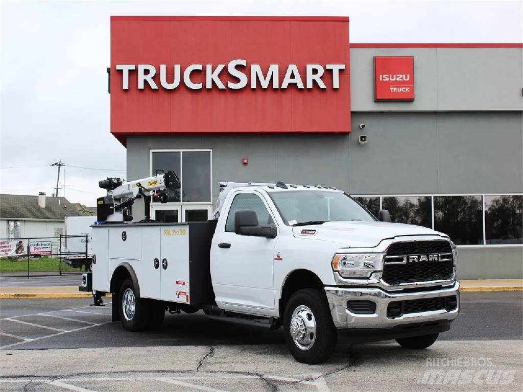RAM 3500 Żurawie samochodowe