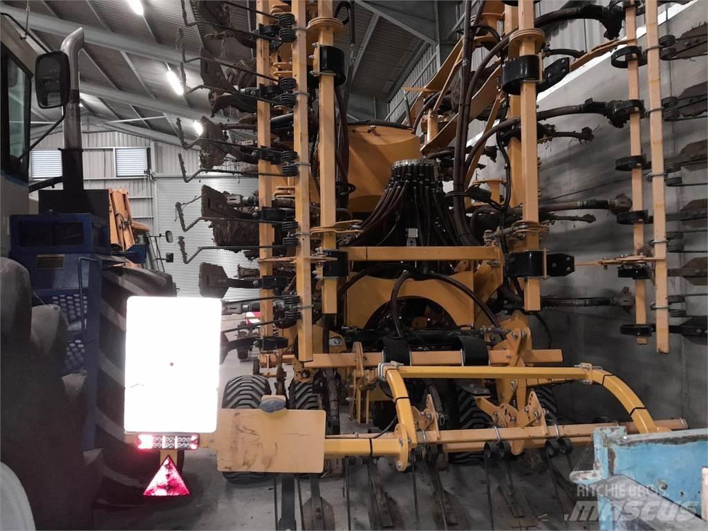 Claydon 8M TRAILED Maszyny rolnicze - Inne