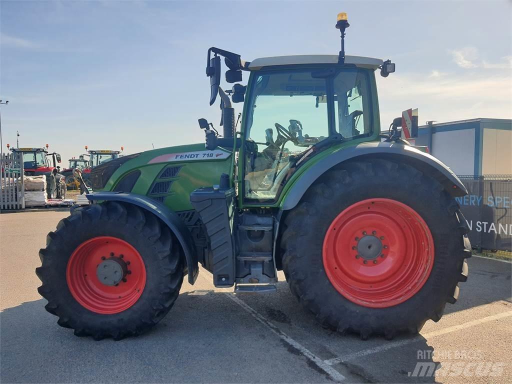 Fendt 718 VARIO S4 Ciągniki rolnicze