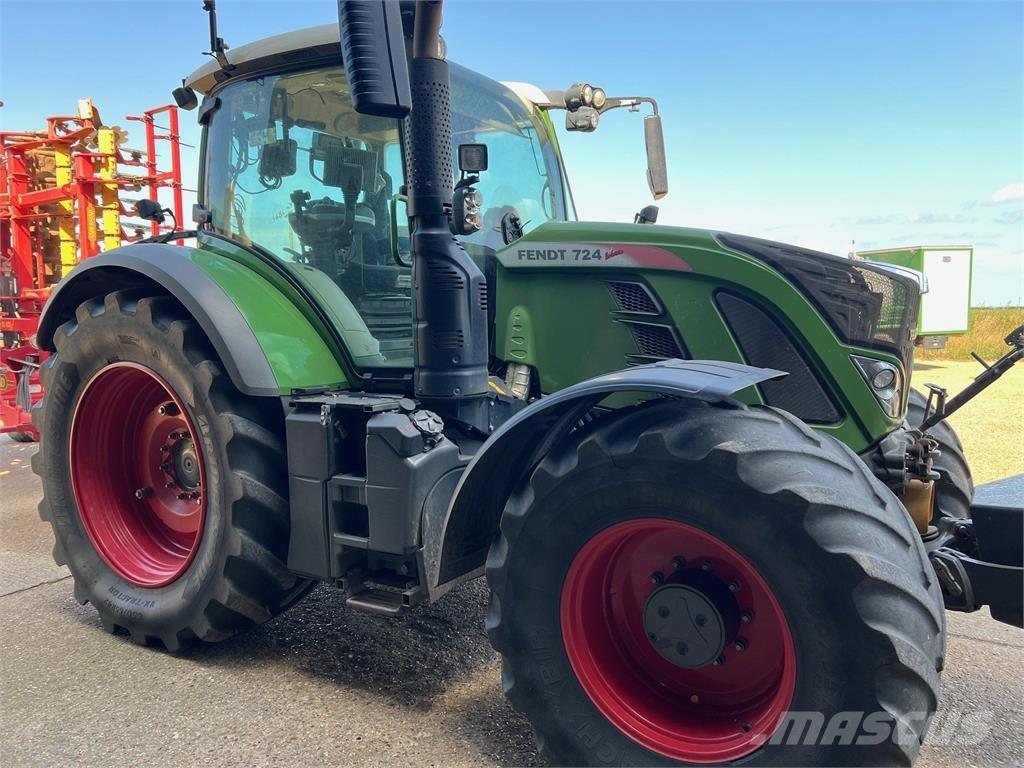 Fendt 724 Ciągniki rolnicze