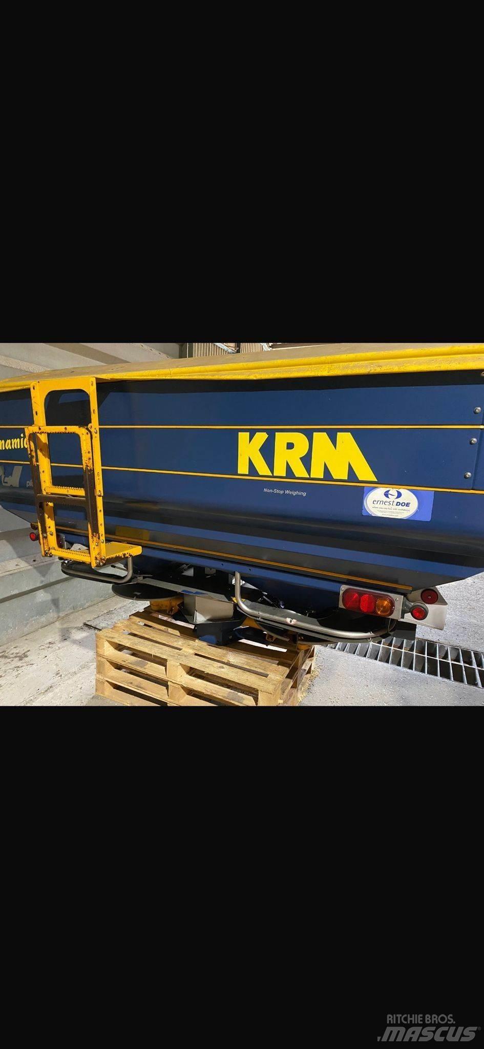 Krm M2W D Rozrzutnik obornika