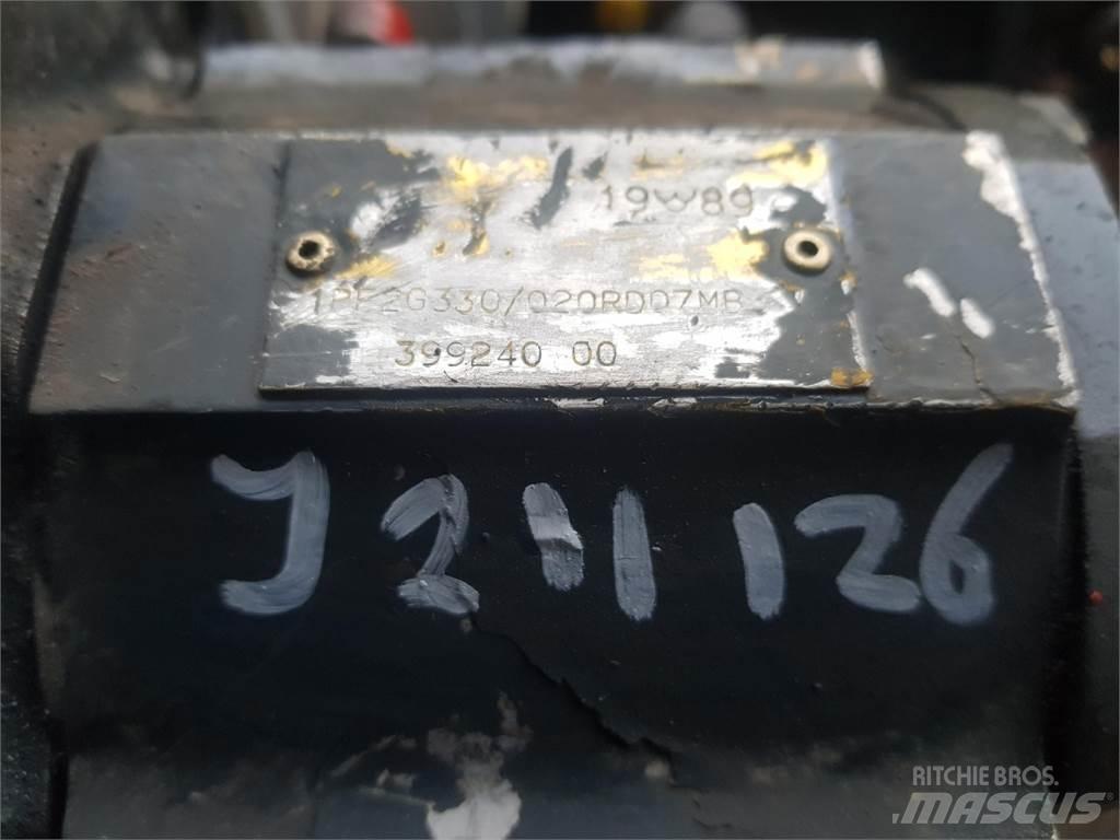  Gear pump Części do dźwigów oraz wyposażenie