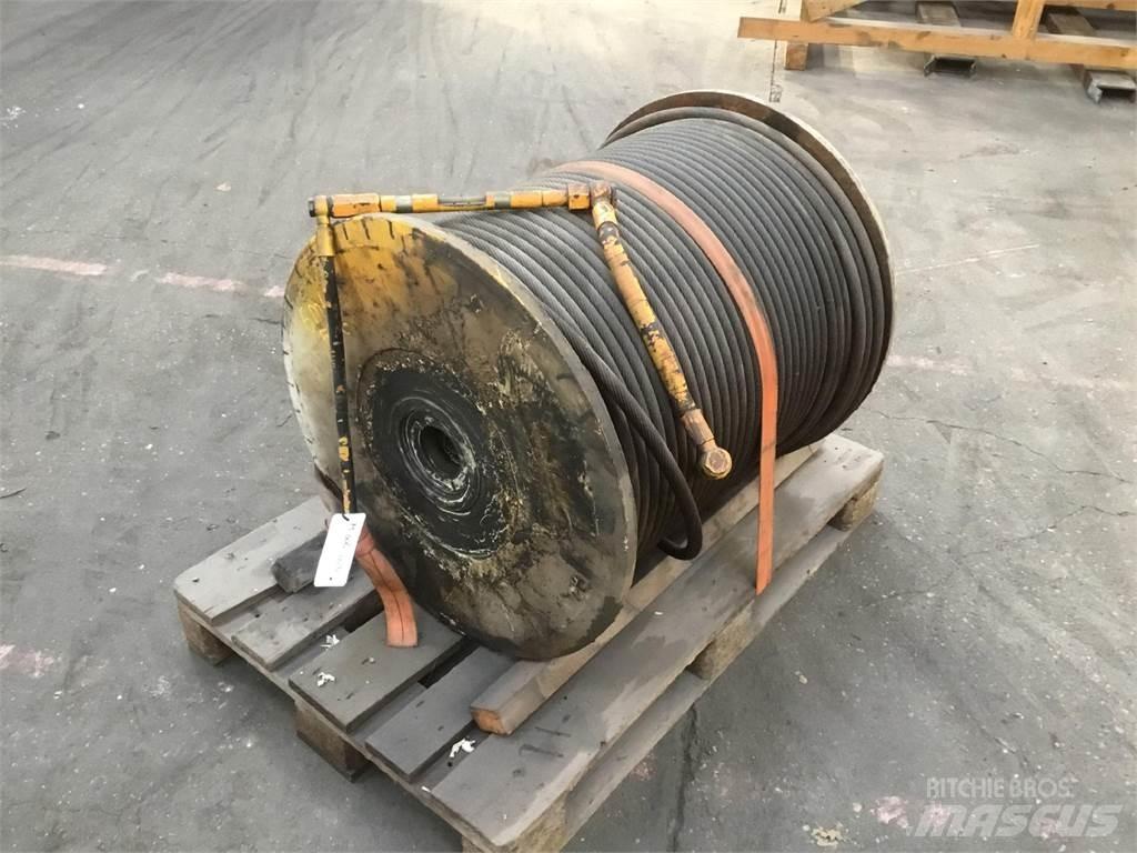 Grove GMK 5200 winch Części do dźwigów oraz wyposażenie
