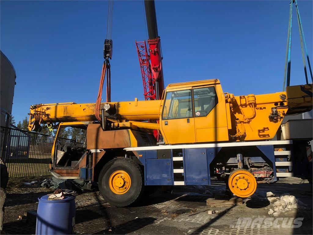 Liebherr LTM 1030-2 Żurawie szosowo-terenowe