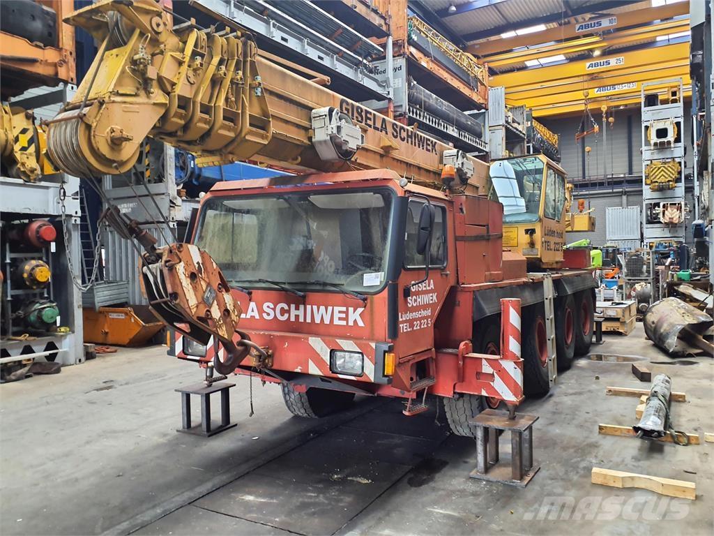 Liebherr LTM 1050 Żurawie szosowo-terenowe