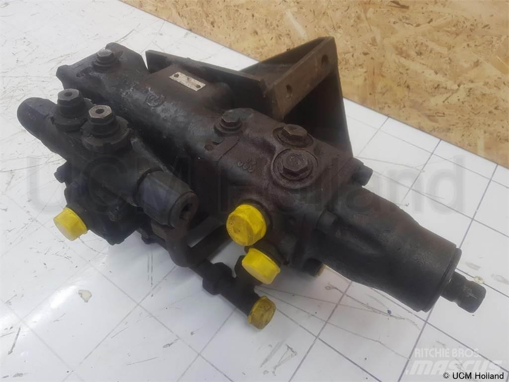  Steering box Części do dźwigów oraz wyposażenie
