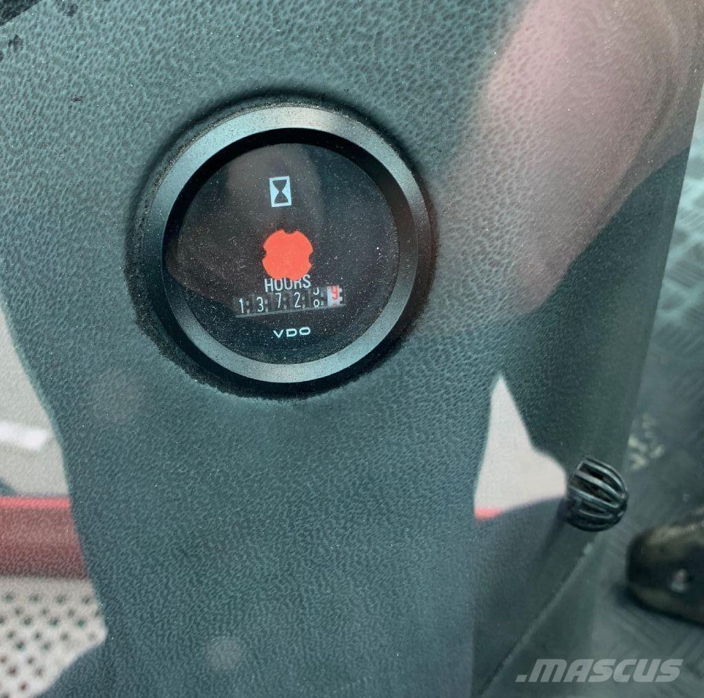 Kalmar DCF100-45E7 Wozy do składowania i transportu kontenerów