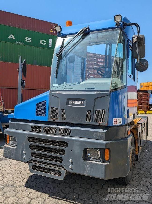 Kalmar T2 Ciągniki terminalowe