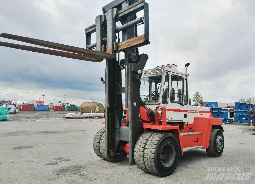 Svetruck 13,6-120-32 Wózki Diesla