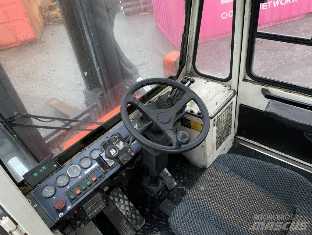 Svetruck 13,6-120-32 Wózki Diesla