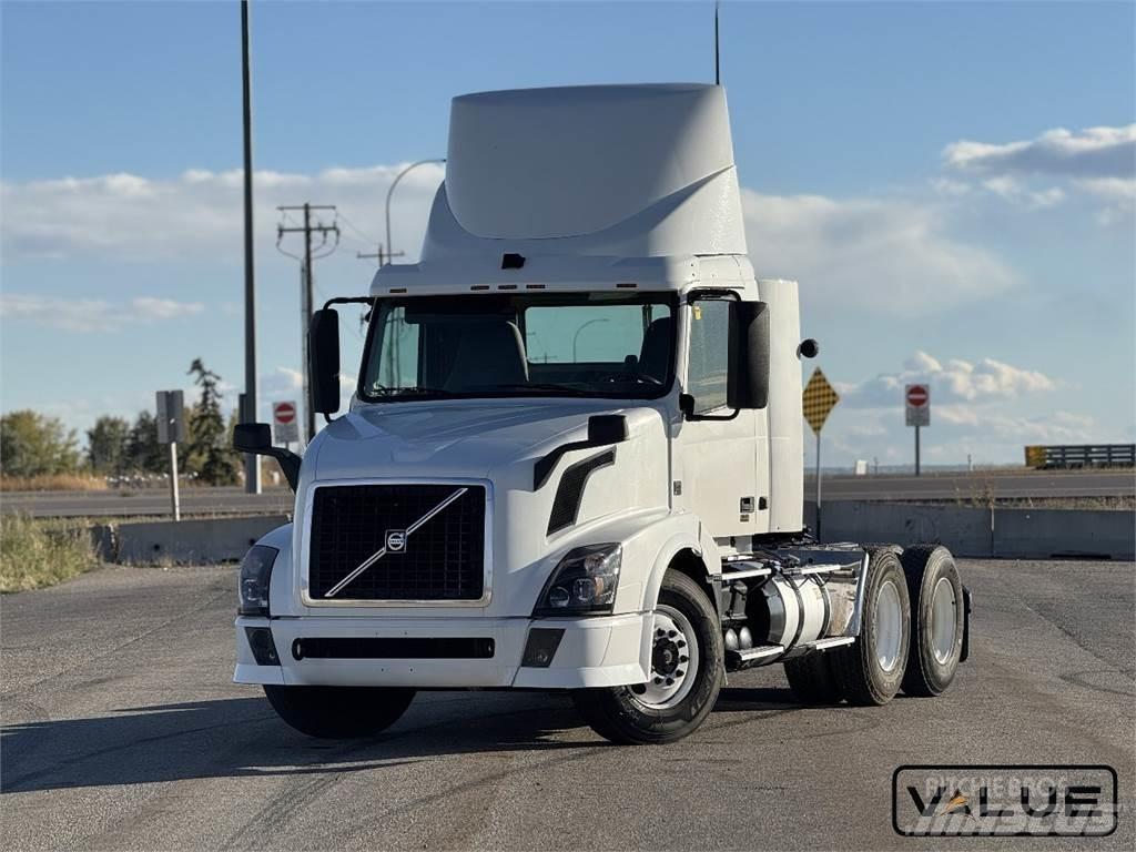Volvo VNL300 Ciągniki siodłowe