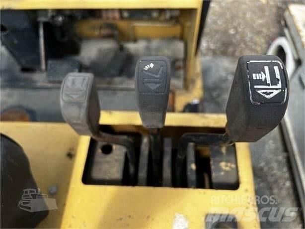 CAT T50D Maszyny budowlane - Inne