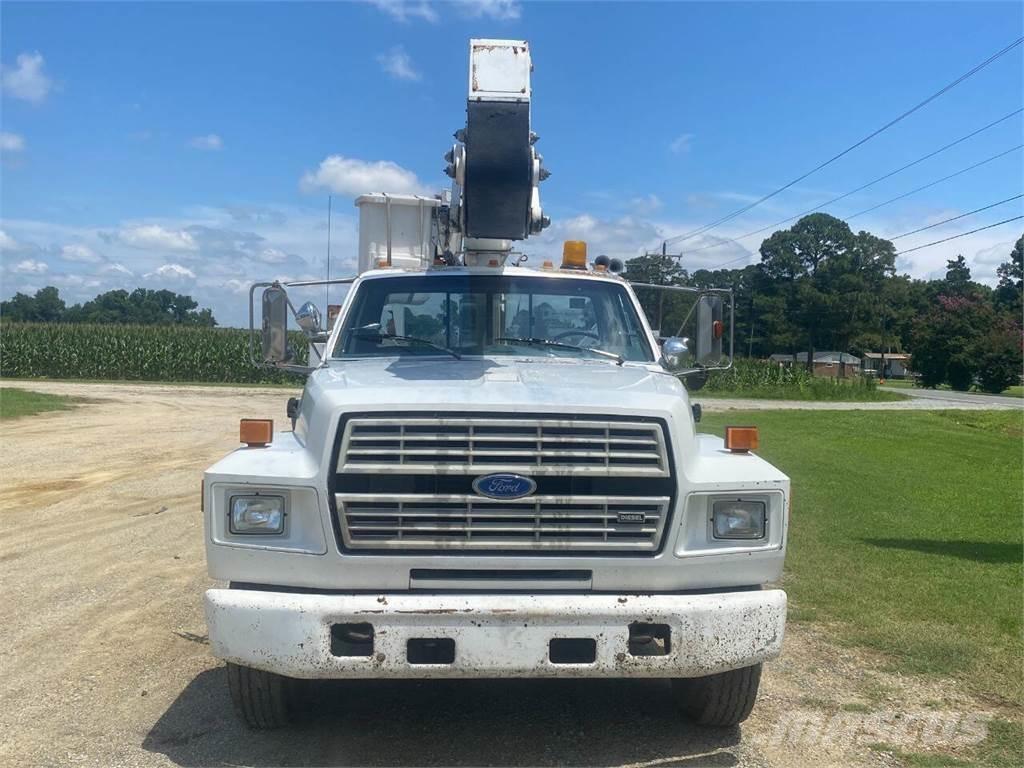 Ford F-800 Maszyny budowlane - Inne