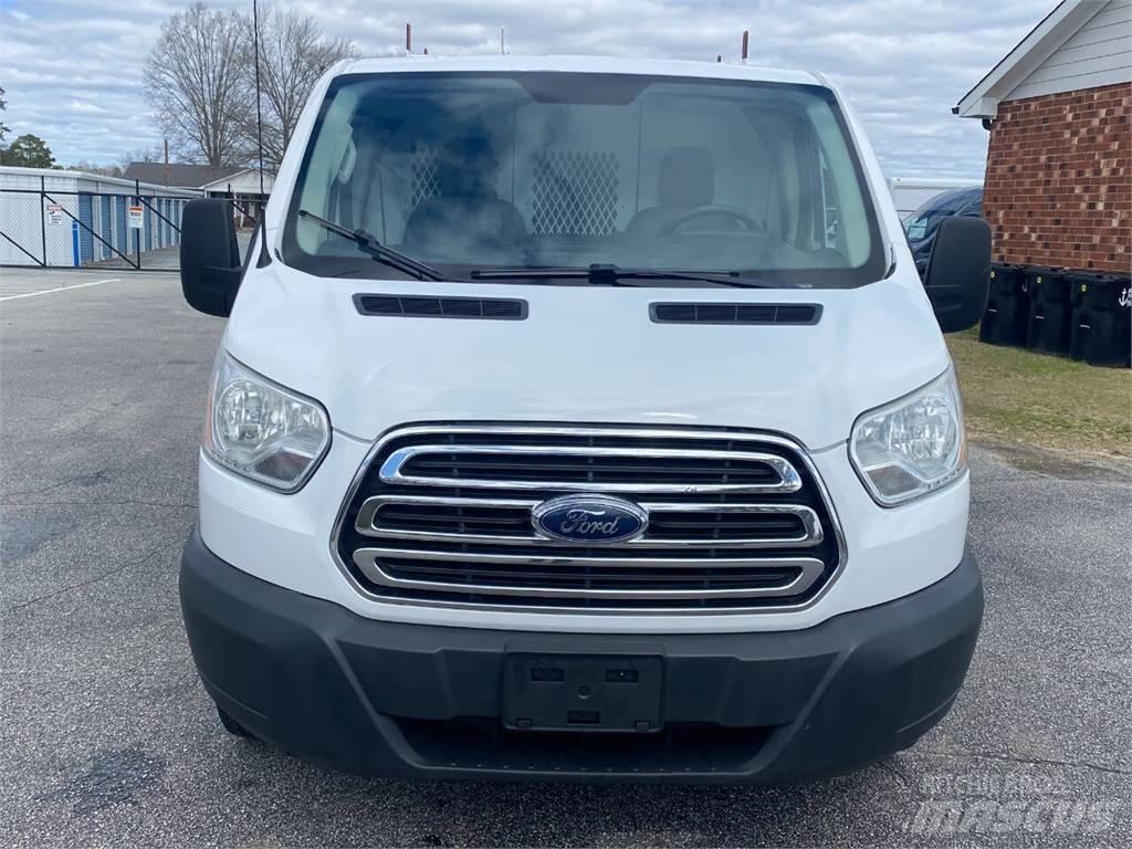 Ford Transit Maszyny budowlane - Inne
