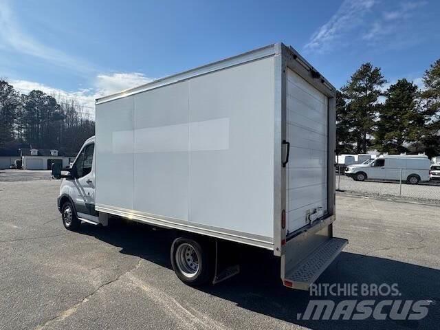 Ford Transit Maszyny budowlane - Inne