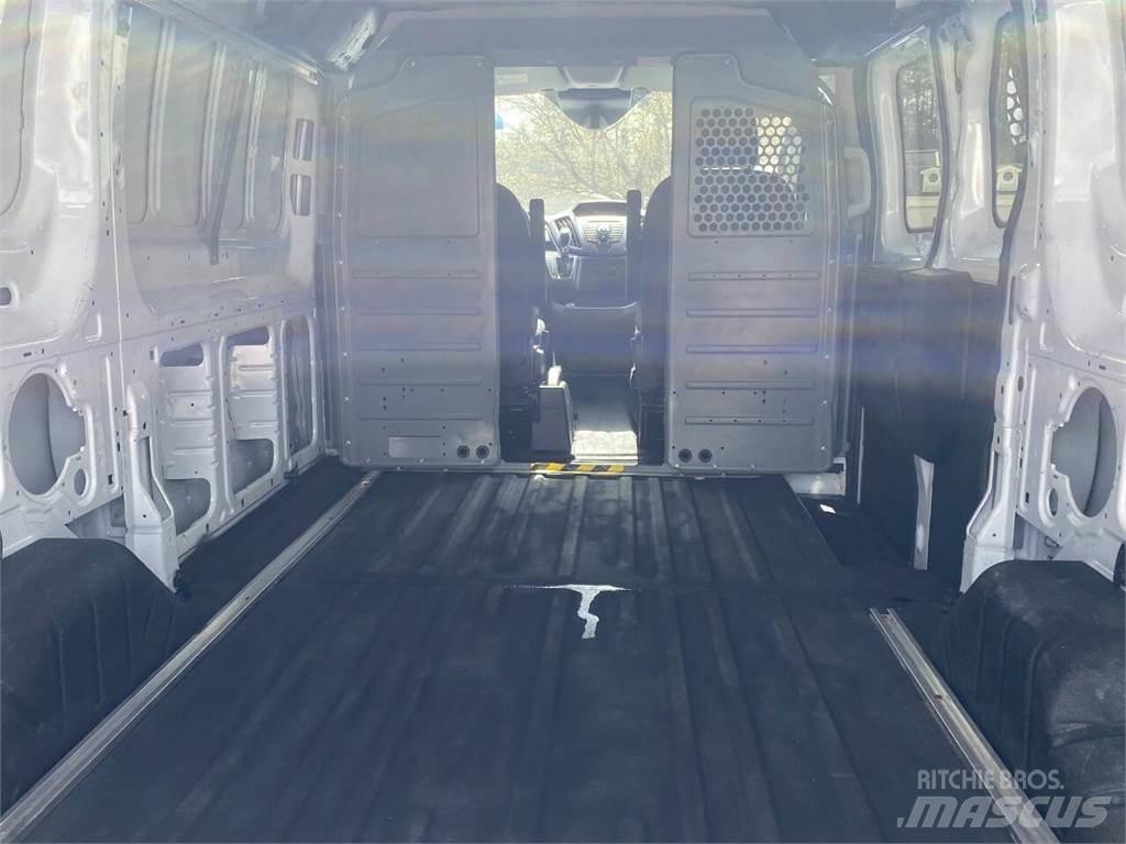 Ford Transit Maszyny budowlane - Inne