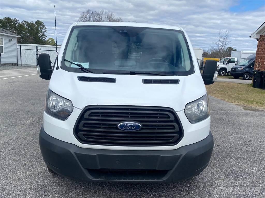 Ford Transit Maszyny budowlane - Inne