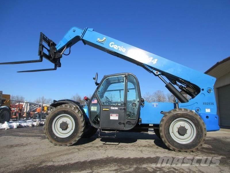 Genie GTH-844 Maszyny budowlane - Inne