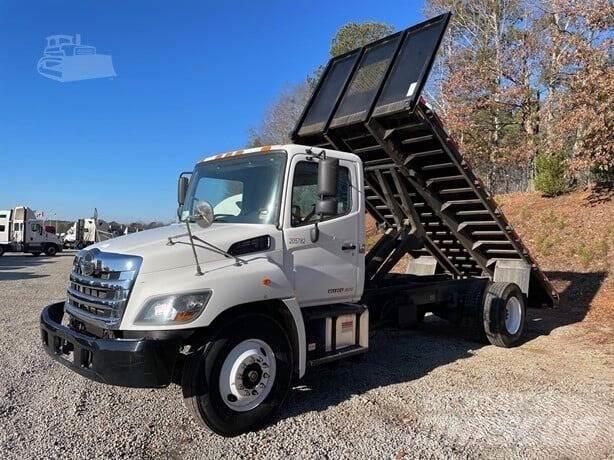 Hino 268A Maszyny budowlane - Inne