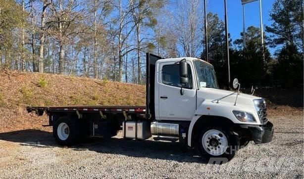 Hino 268A Maszyny budowlane - Inne
