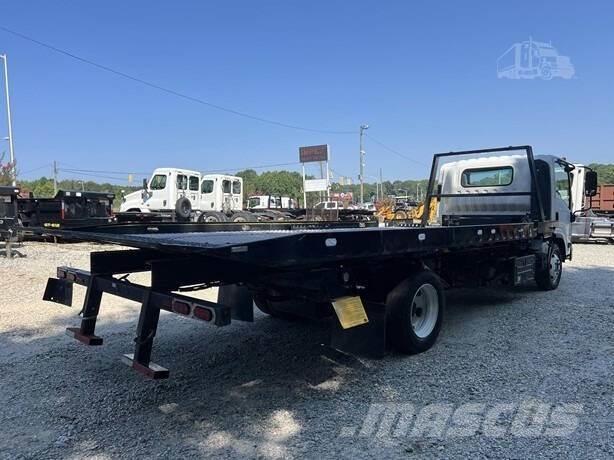 Isuzu NRR Maszyny budowlane - Inne
