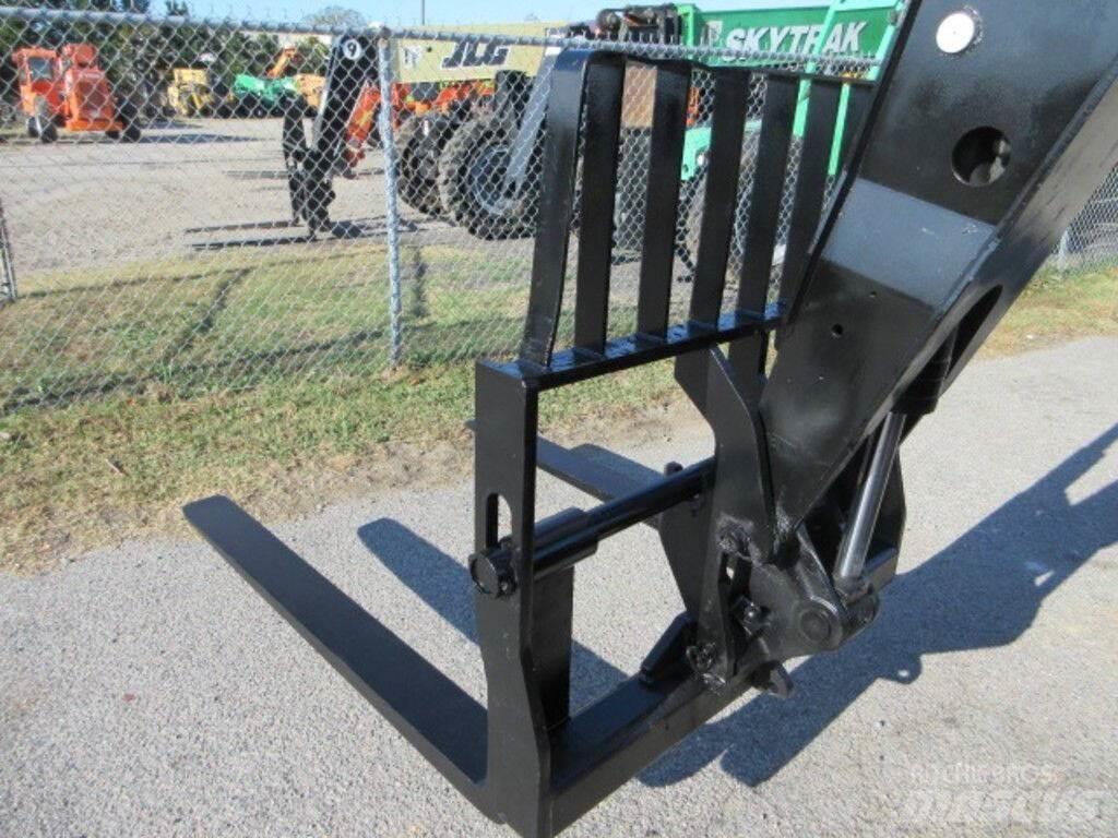 JLG G6-42A Maszyny budowlane - Inne