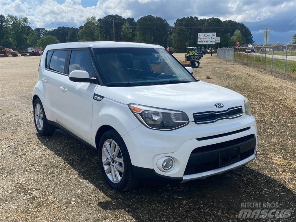 Kia Soul Maszyny budowlane - Inne