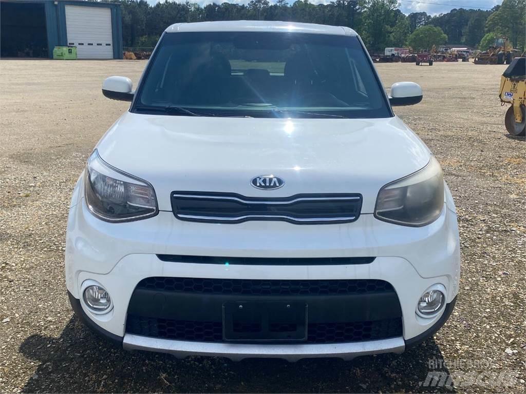 Kia Soul Maszyny budowlane - Inne