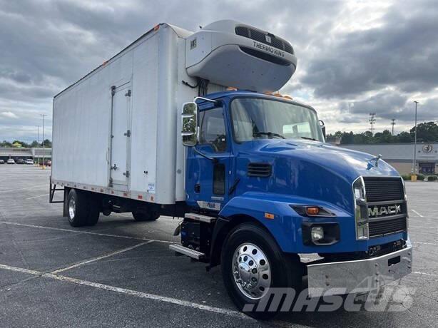 Mack MD6 Maszyny budowlane - Inne