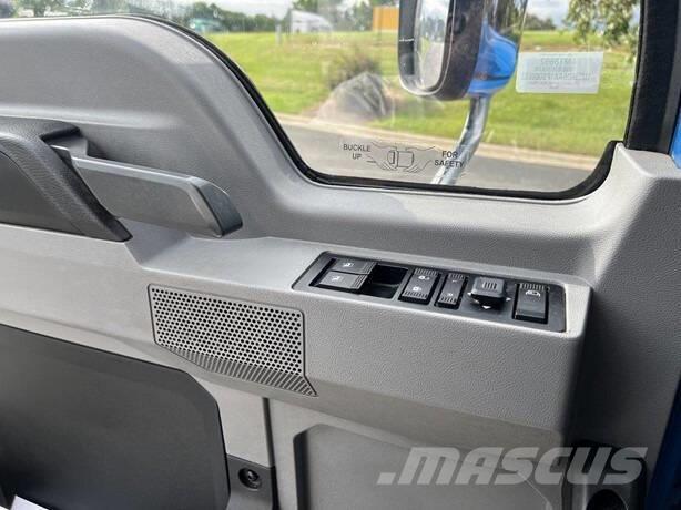 Mack MD6 Maszyny budowlane - Inne