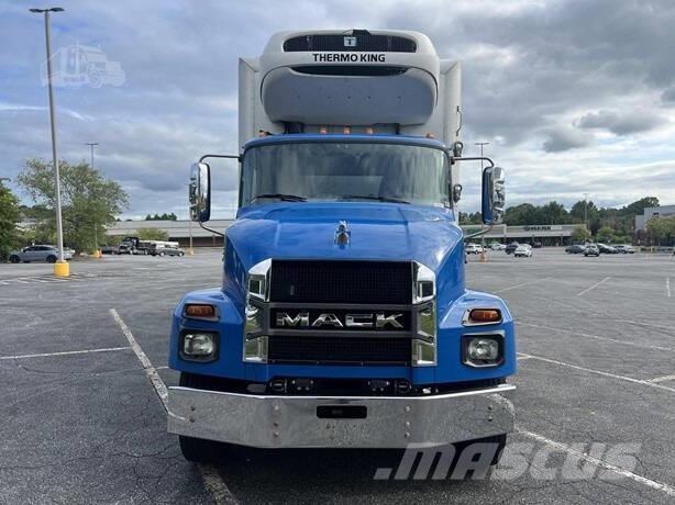 Mack MD6 Maszyny budowlane - Inne