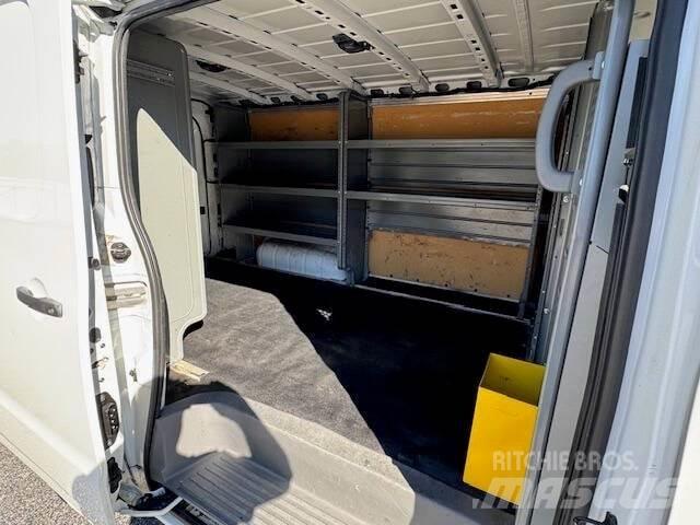 Nissan NV Maszyny budowlane - Inne
