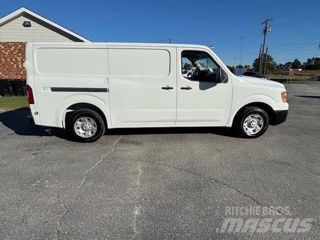 Nissan NV Maszyny budowlane - Inne