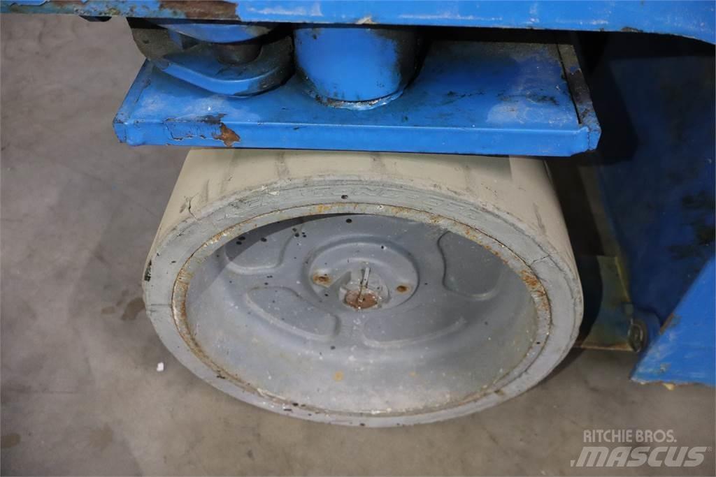 Genie GS2046 Podnośniki nożycowe