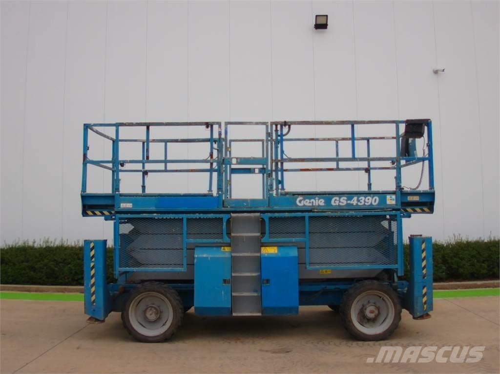 Genie GS4390RT Podnośniki nożycowe