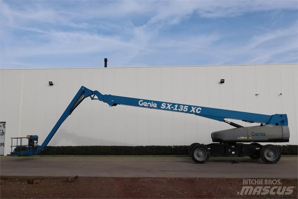 Genie SX135XC Podnośniki teleskopowe