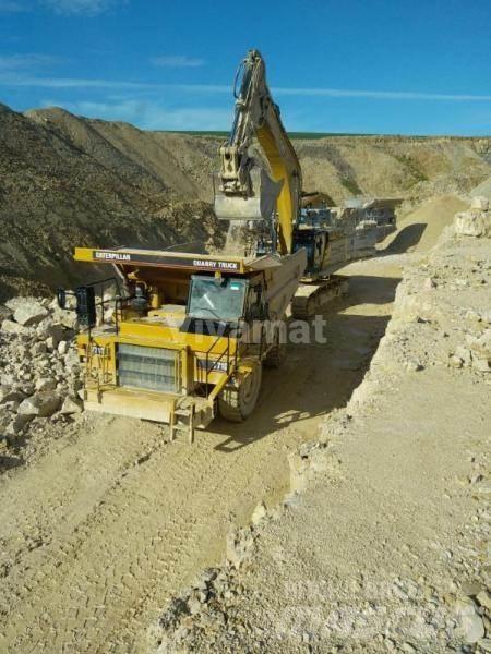 CAT 771D Rebuilt Wozidła sztywnoramowe