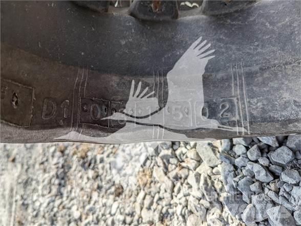 Bobcat  Gąsienice, łańcuchy i podwozia