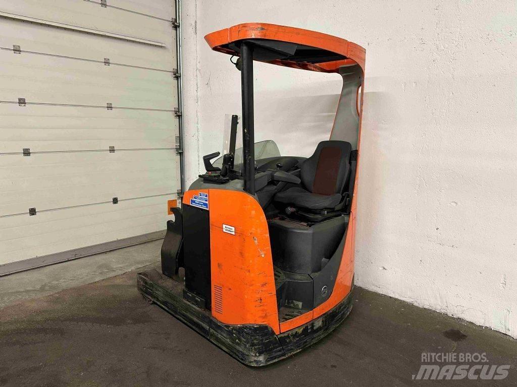 BT RRE 140 - TRIPLEX 8 m Wózki widłowe wysokiego składowania