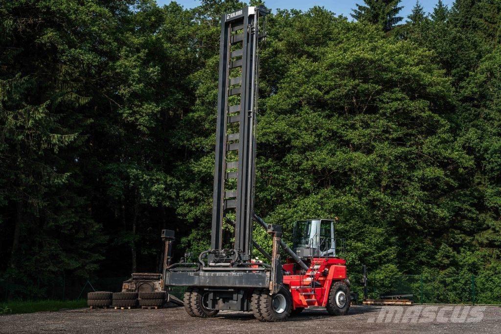 Kalmar DCG90-45ES8 Wozy do składowania i transportu kontenerów