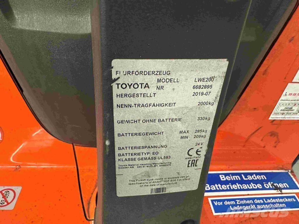Toyota LWE 200 Wózki widłowe unoszące