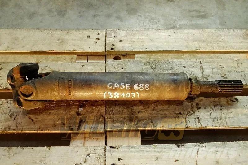 CASE 688 Mosty, wały i osie