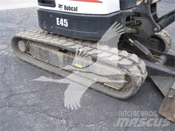 Bobcat E45 Minikoparki