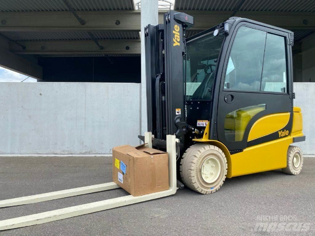 Yale ERP35VL Wózki elektryczne